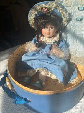 Vintage Cracker Barrel Porcelain Hatbox Doll 12" tall,